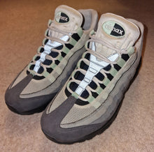 Load image into Gallery viewer, Nike Airmax 95 &#39;Mint Fresh&#39; Trainers
