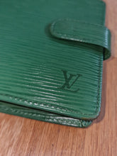 Load image into Gallery viewer, Louis Vuitton Green Epi Leather wallet
