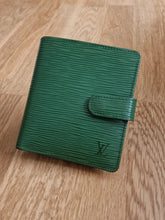 Load image into Gallery viewer, Louis Vuitton Green Epi Leather wallet
