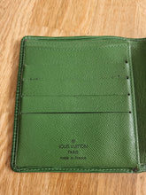 Load image into Gallery viewer, Louis Vuitton Green Epi Leather wallet
